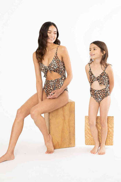 Traje de baño de una pieza con abertura de Marina West Swim Lost At Sea