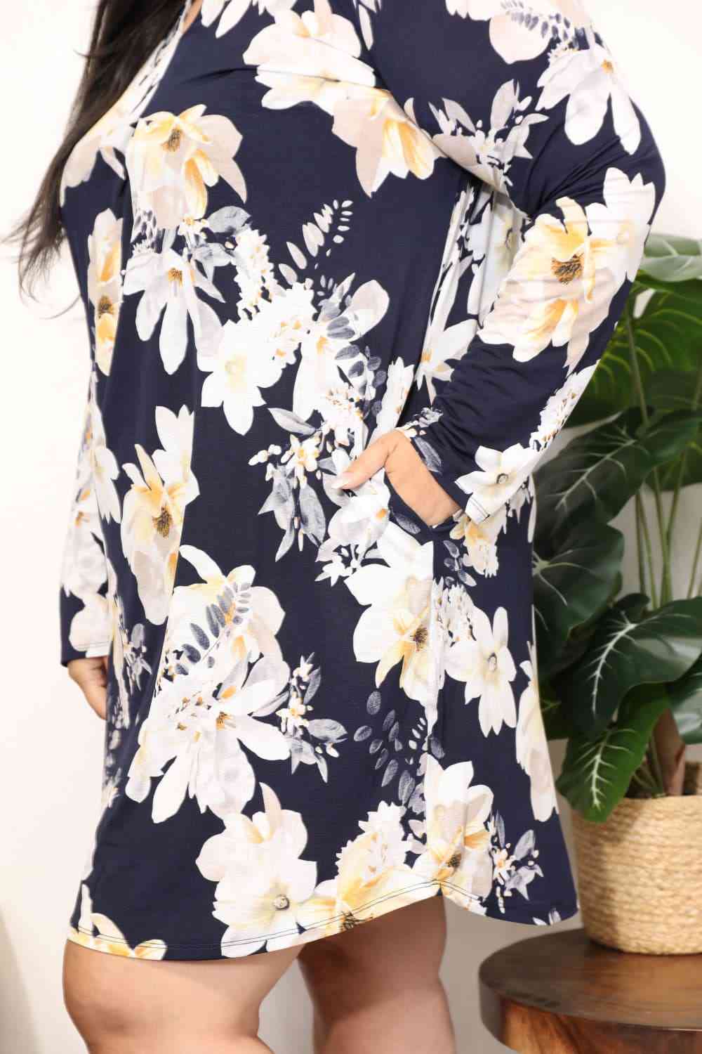 Vestido camisero con estampado de flores de tamaño completo de Sew In Love