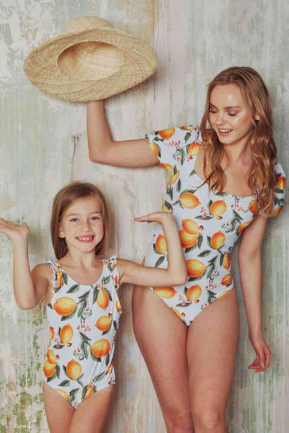 Traje de baño de una pieza con mangas abullonadas Salty Air de Marina West Swim en naranja cítrico