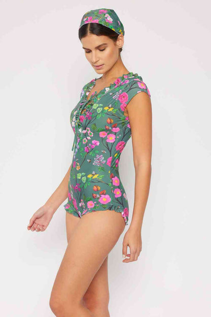 Bañador de una pieza color salvia con cuello en V Bring Me Flowers de Marina West Swim