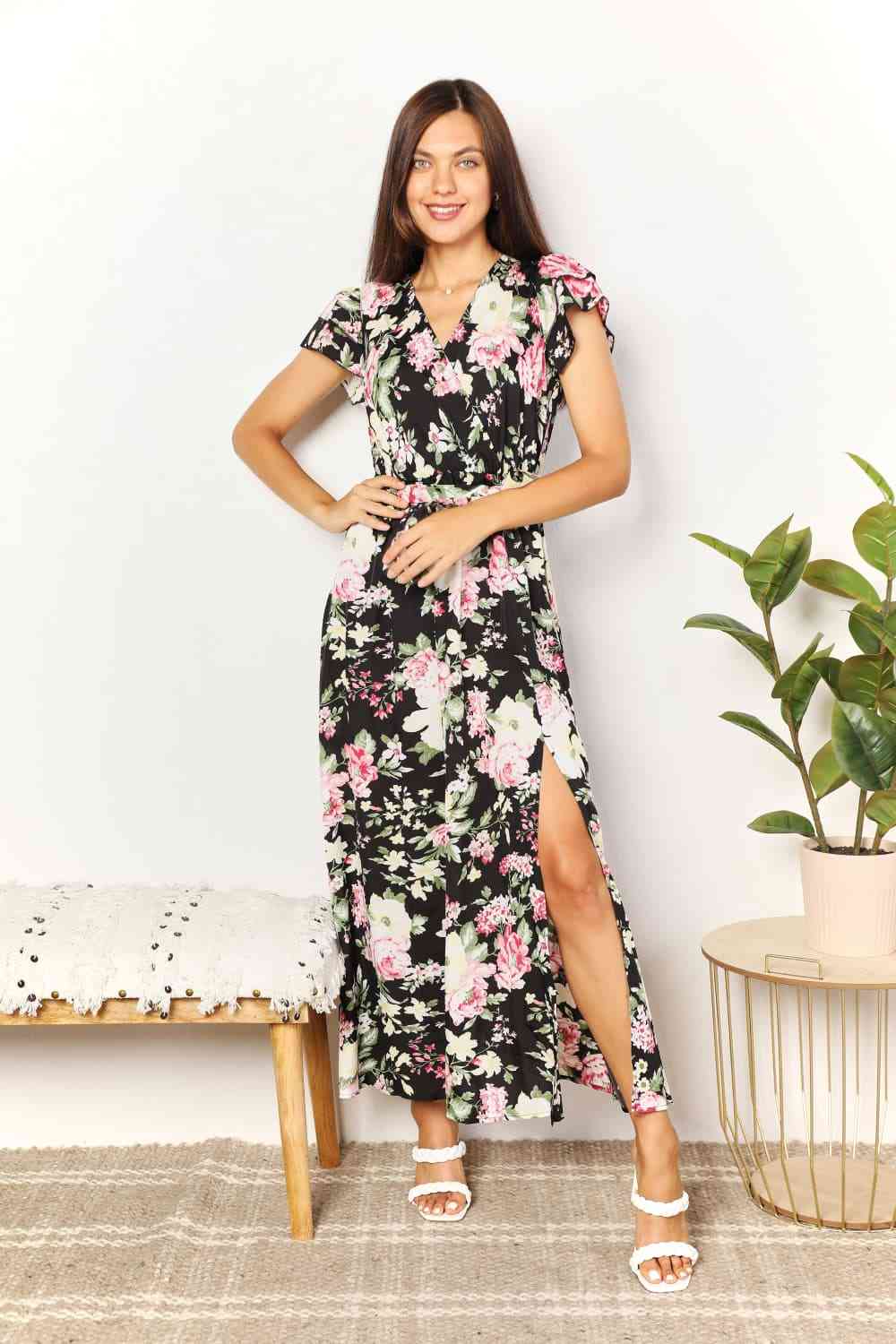 Vestido con abertura y cintura anudada con estampado floral y mangas acampanadas de Double Take