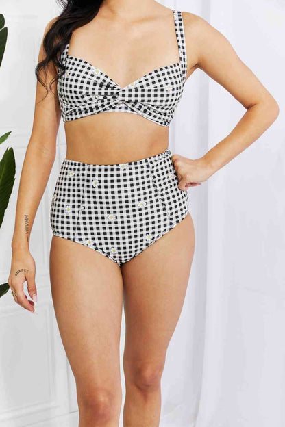 Bikini negro de talle alto Take A Dip Twist de Marina West Swim