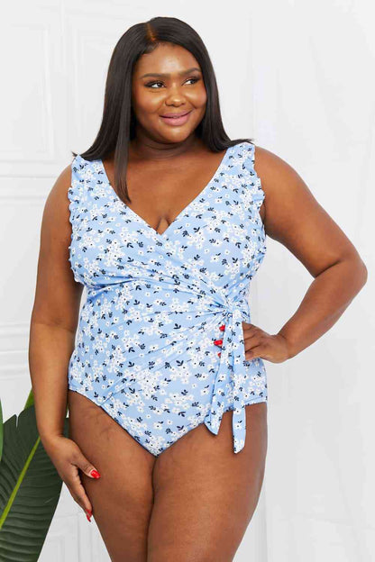 Marina West Swim Traje de baño de una pieza de tamaño completo con volantes y flotador sintético en azul flor