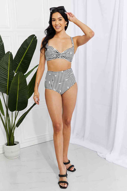 Bikini negro de talle alto Take A Dip Twist de Marina West Swim