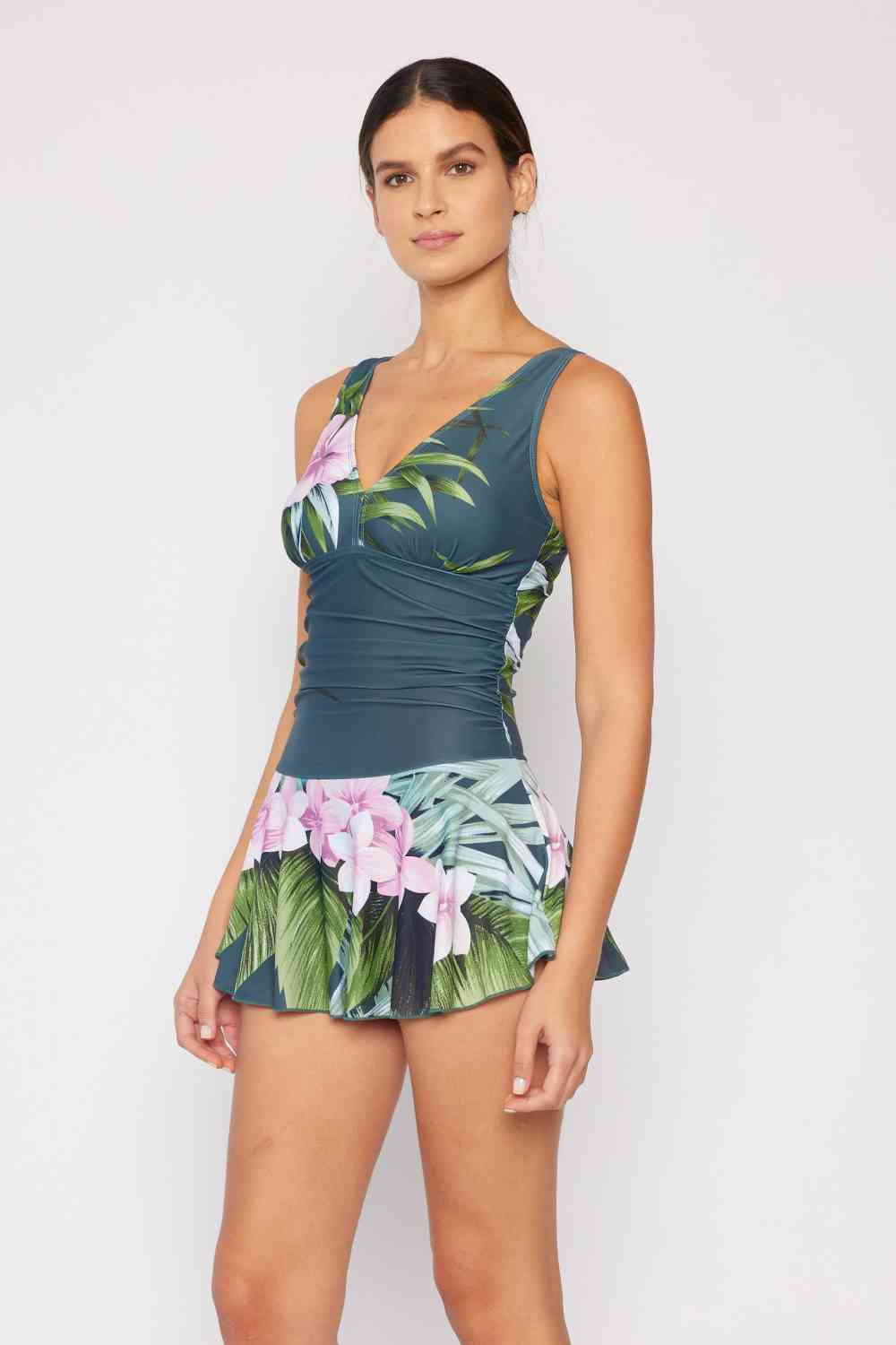 Marina West Swim Vestido de baño de tamaño completo Clear Waters en Aloha Forest